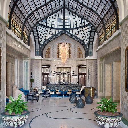 Four Seasons Hotel Gresham Palace Budapest Esterno foto