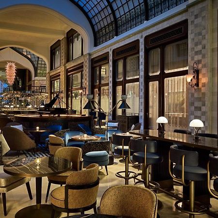 Four Seasons Hotel Gresham Palace Budapest Esterno foto