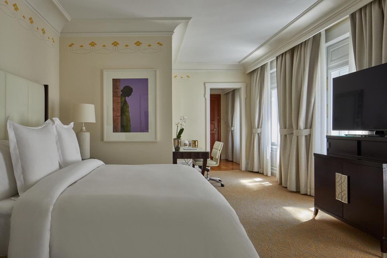Four Seasons Hotel Gresham Palace Budapest Esterno foto