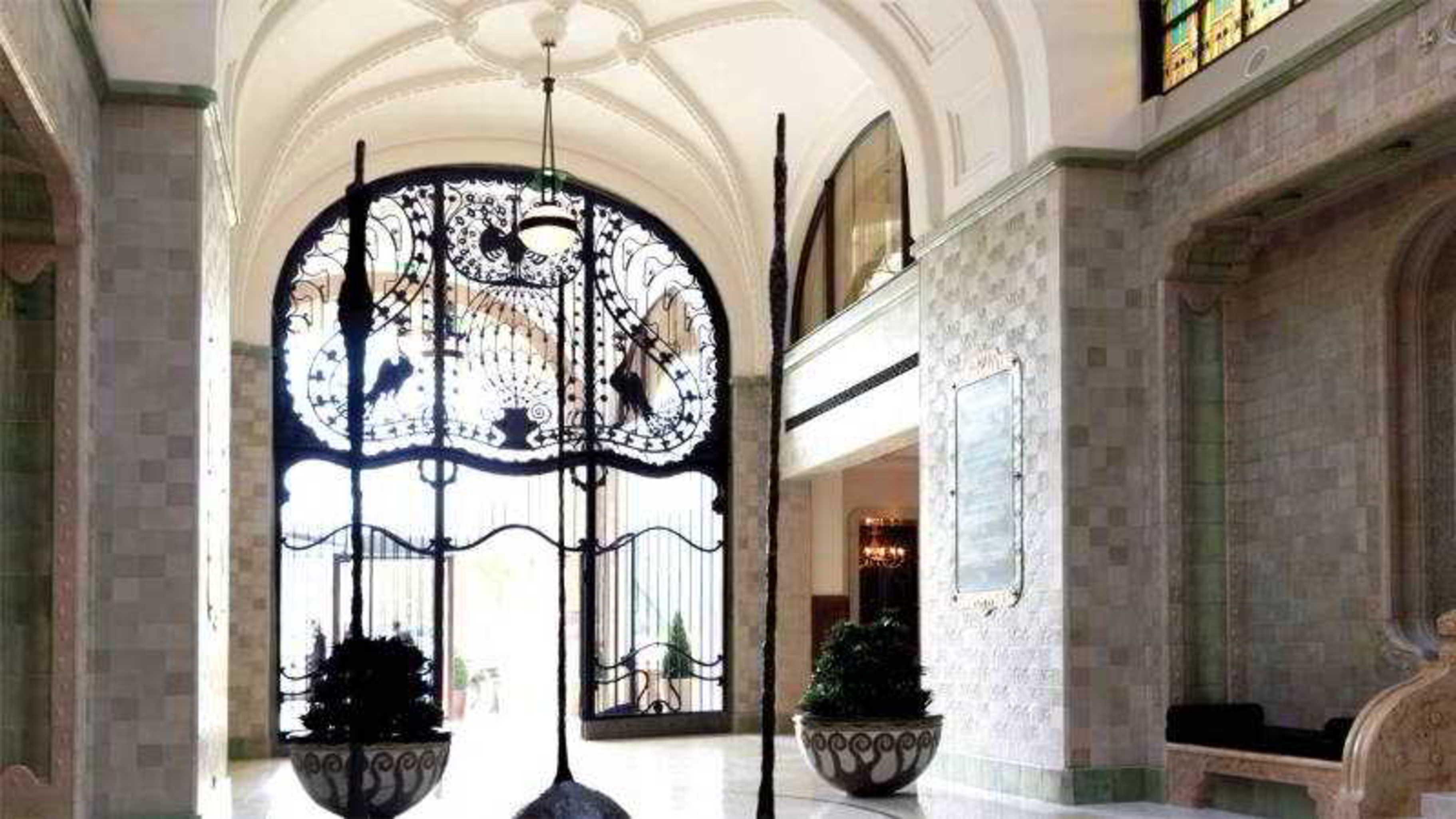 Four Seasons Hotel Gresham Palace Budapest Esterno foto