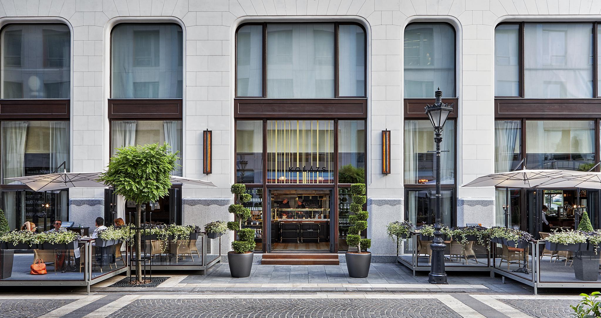 Four Seasons Hotel Gresham Palace Budapest Esterno foto