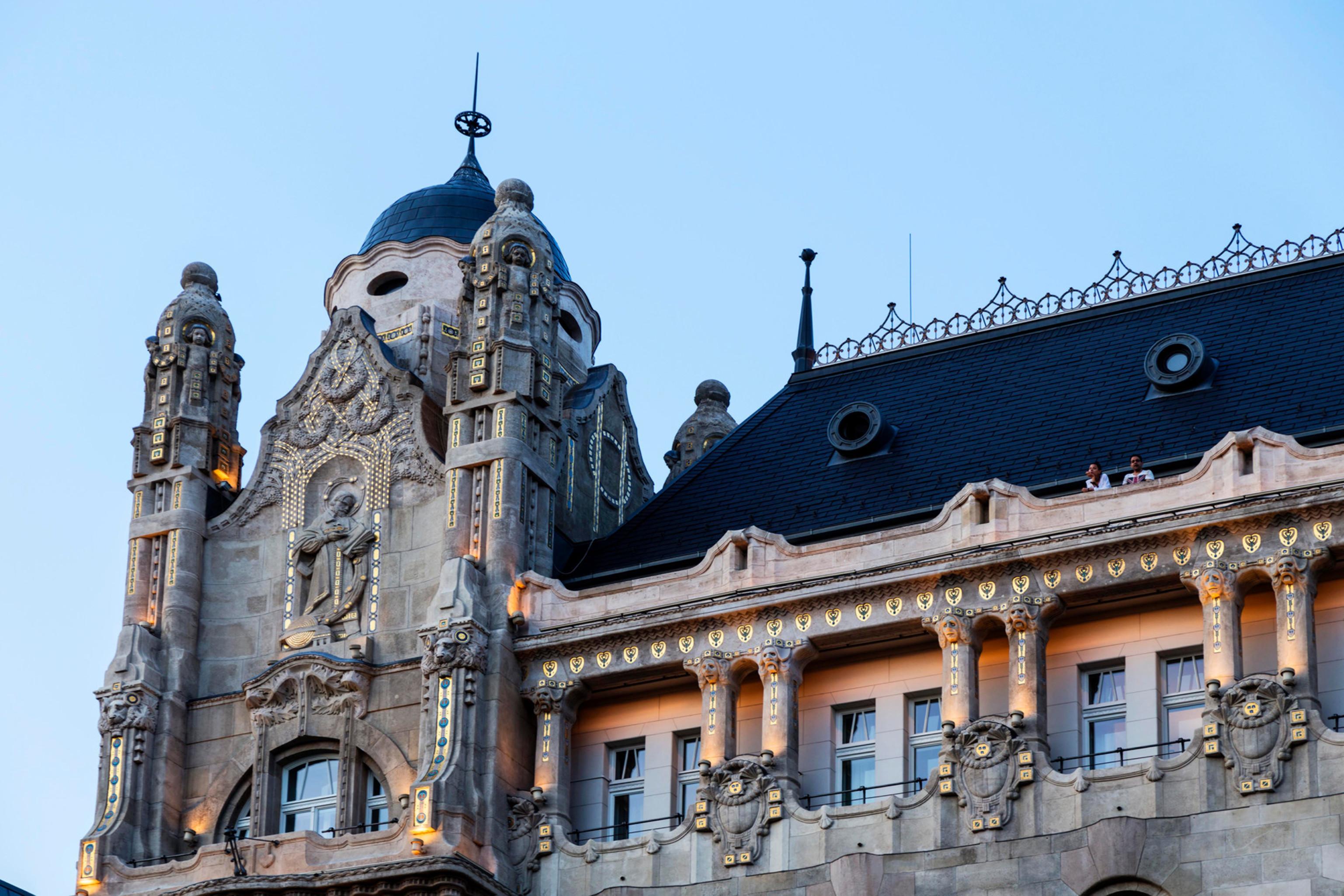 Four Seasons Hotel Gresham Palace Budapest Esterno foto